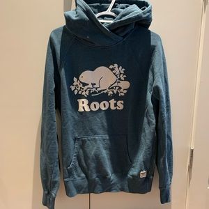 Roots blue sweatshirt